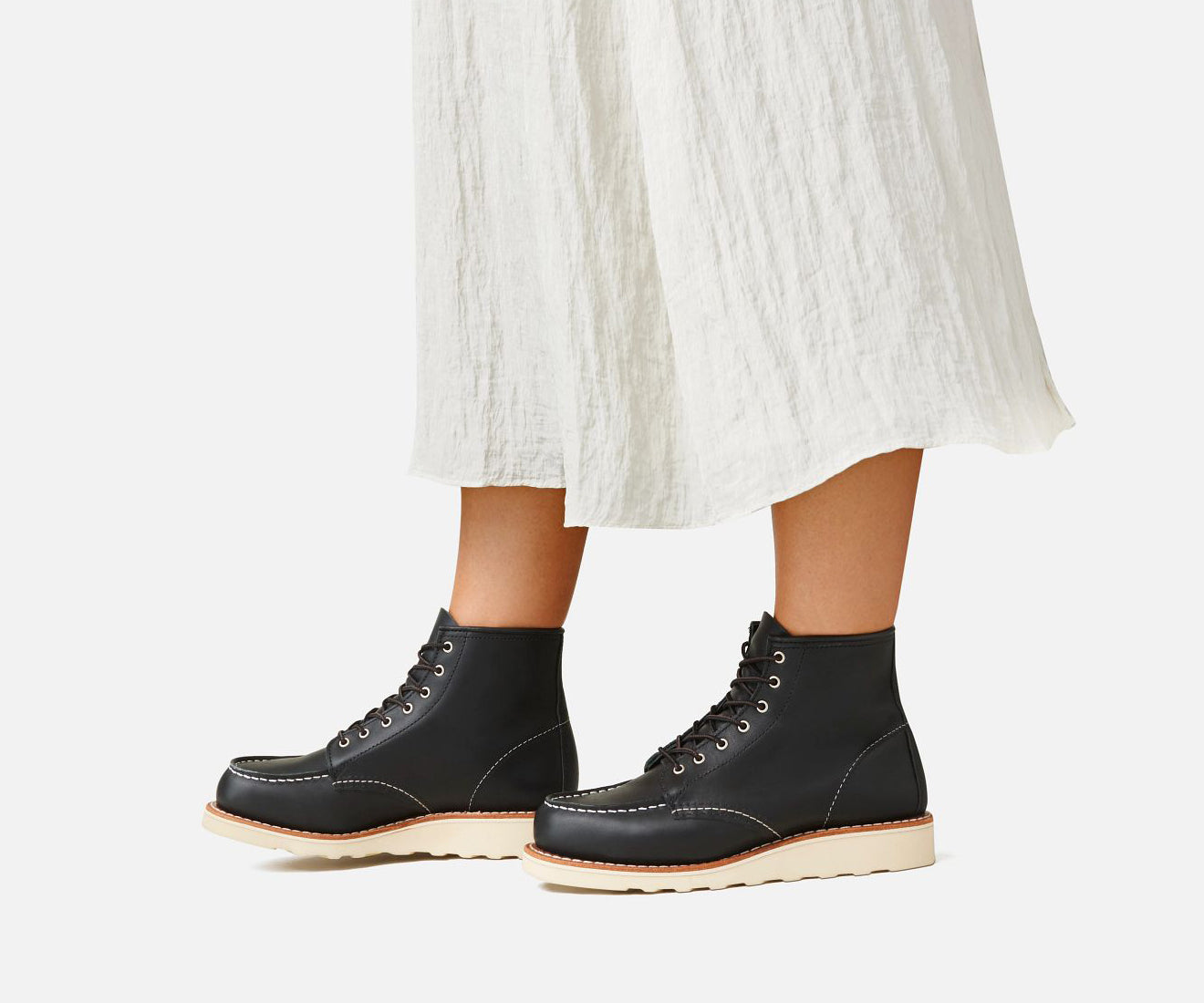 Women's Classic Moc