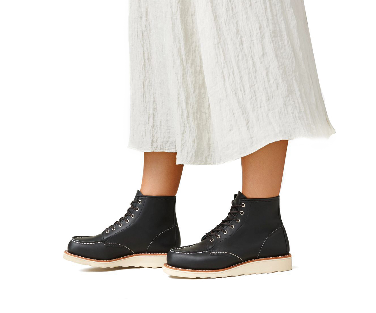 Women's Classic Moc®